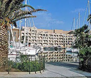 Maeva Hyeres Port Hotel